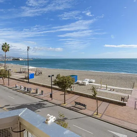 Great Location And Frontal Sea View Apartment *