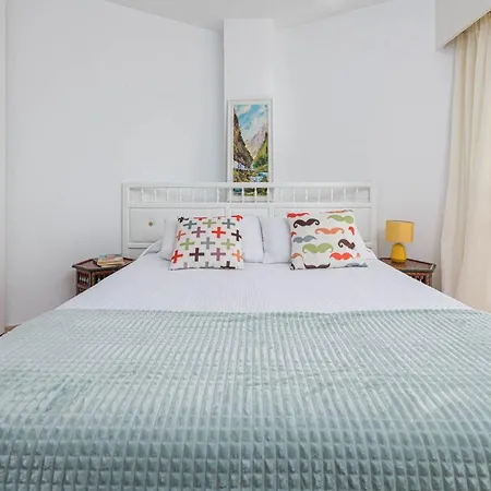 Great Location And Frontal Sea View Apartment Fuengirola