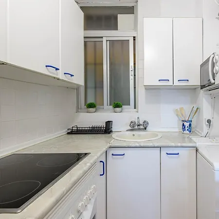 Great Location And Frontal Sea View Apartment Fuengirola